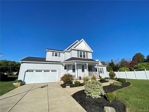3rd image of 74 Bluejay Ln