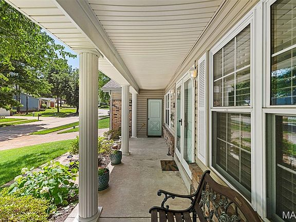 5th image of 7207 Emerald Hill Ct