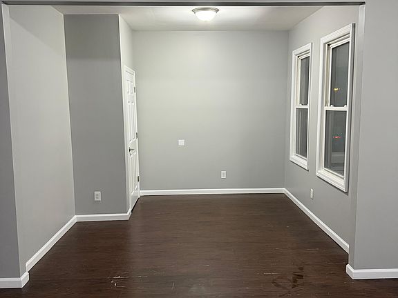 4th image of 119-121 W End Ave #2