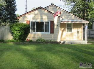 1904 Spaulding Rd, Monroe, MI 48162