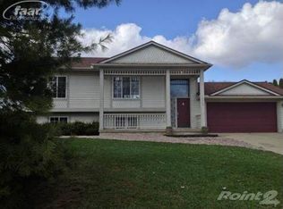 6369 Stonehearth Pass, Grand Blanc, MI 48439