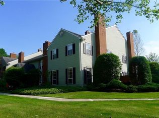 49 Homestead Village Dr, Warwick, NY 10990