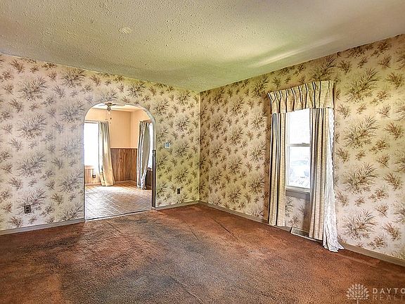 4th image of 614 Granada Ave