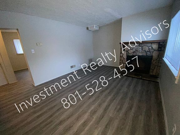 3rd image of 527 Dexter St