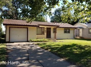 1366 N El Paso Dr, Derby, KS 67037