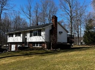 69 Cedar Tree Dr, Highland Lakes, NJ 07422