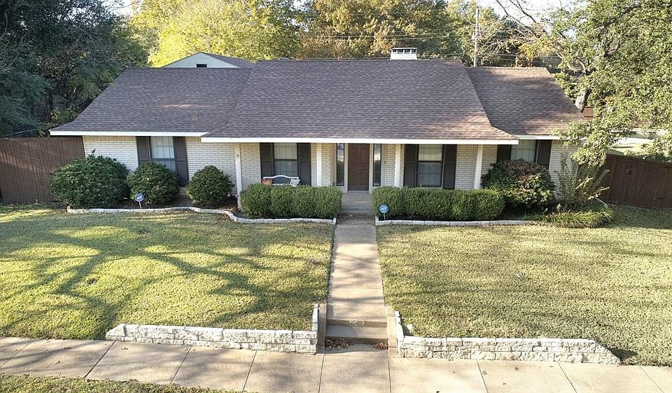 1st image of 1104 Bluebonnet Hill Dr