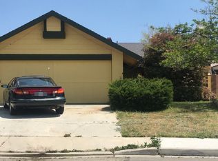 1201 Alder Ave, Tehachapi, CA 93561