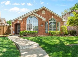 6904 Harvey Ln, Plano, TX 75023