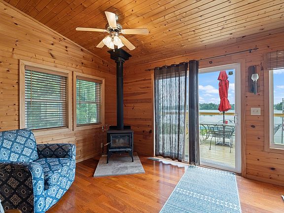 5th image of 4298 S Lakeshore Dr