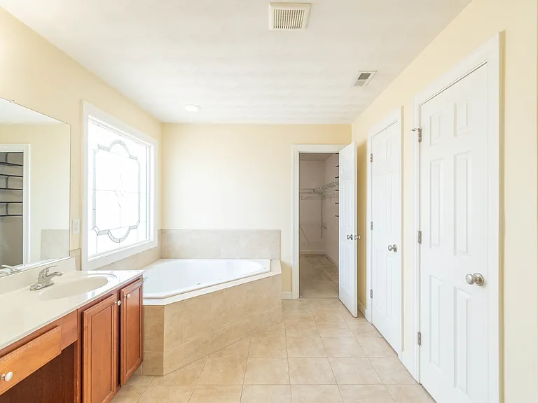 3212 Hearring Way — Photo 16