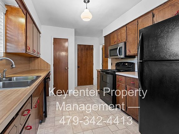 2nd image of 4100 Miller Dr