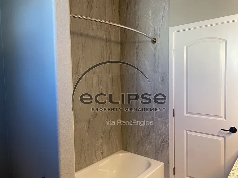 511 Crestone Ave #511 — Photo 19