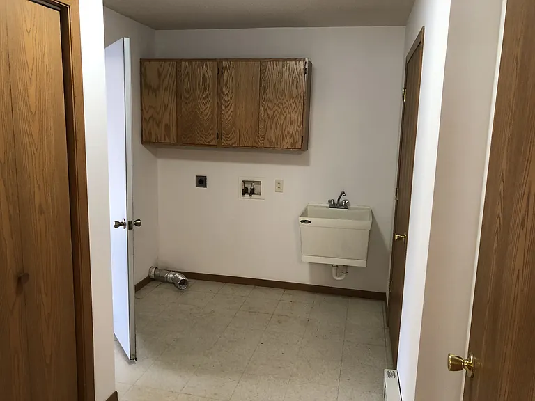 110 Jersey Ln #D — Photo 14