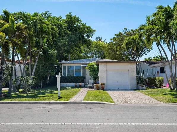 9516 Byron Ave, Surfside, FL 33154