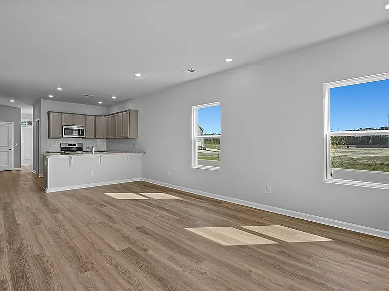 246A Arnette Dr — Photo 4