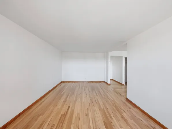 2525 Nostrand Avenue image 3 of 14