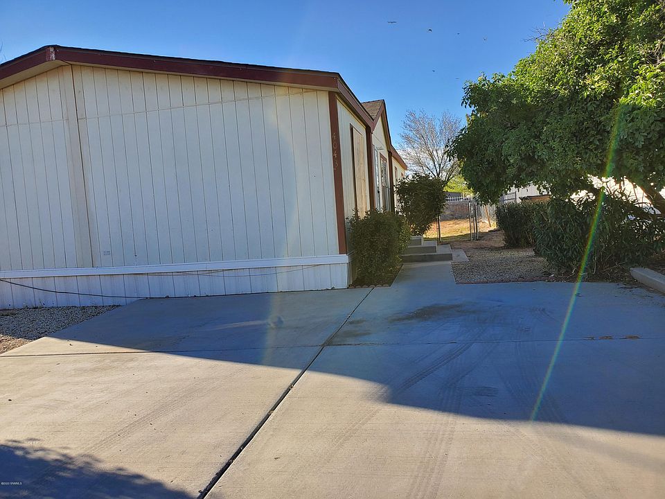 1st image of 4043 Calle Estados