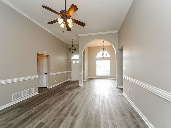 5th image of 2475 Rasco Rd