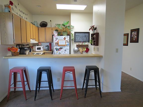 4th image of 5317 Heritage Way NE APT A