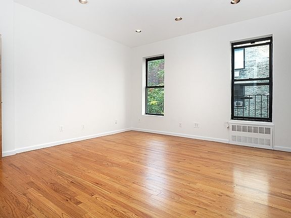 4th image of 55 E 95th St #4C