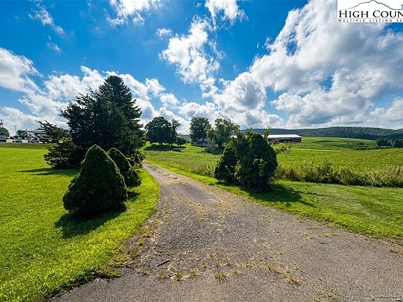 2nd image of 4954 Shawtown Road