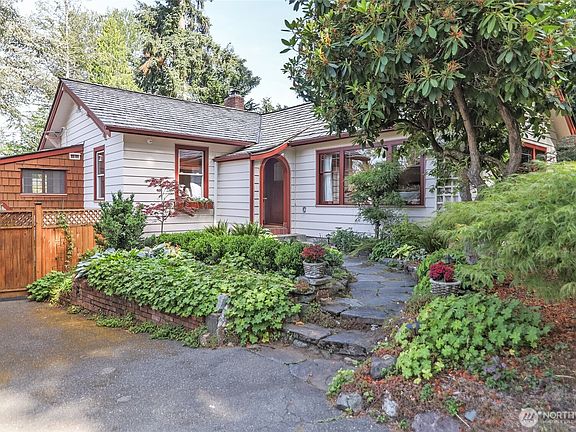 5th image of 19037 37th Avenue NE
