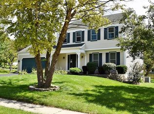 130 Carrol Rd, Saint Charles, IL 60174