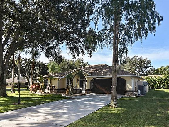 2nd image of 19236 Cypress Vista Cir