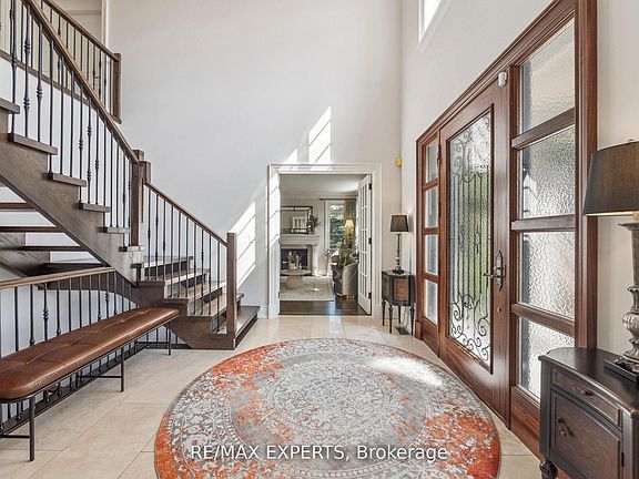 5th image of 105 N Eden Vale Dr SE