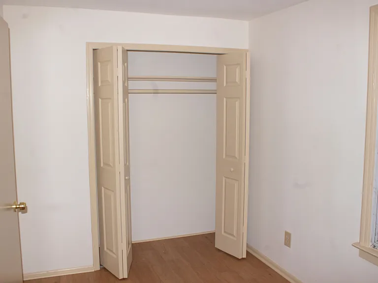 227 Lincoln Ave #2 — Photo 8