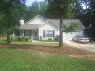 556 Leguin Mill Rd, Locust Grove, GA 30248