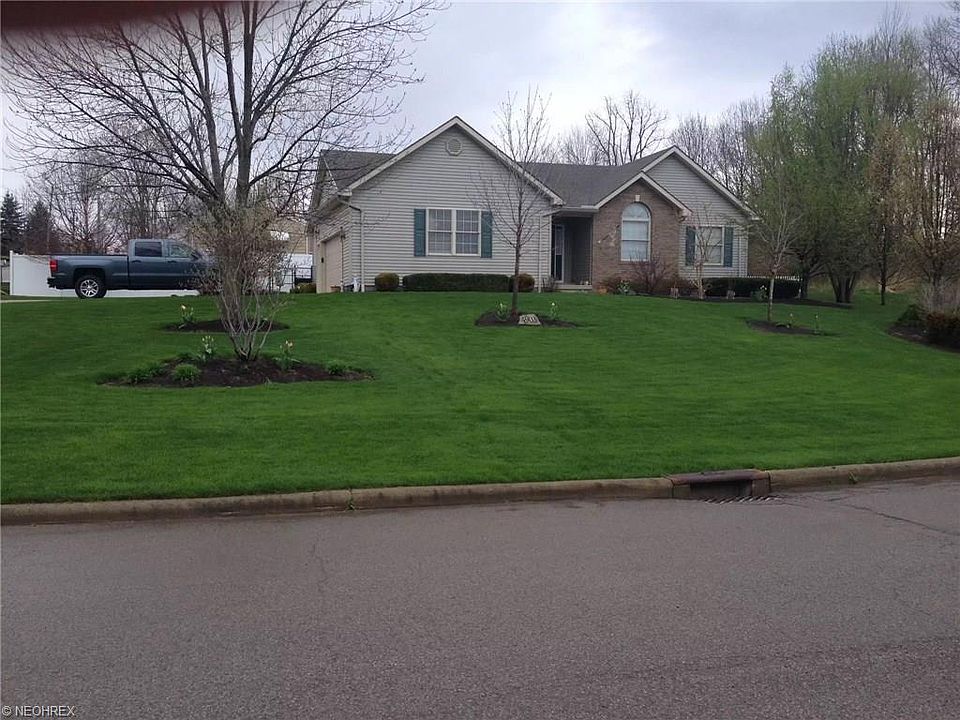 1st image of 4903 Lynn Pl