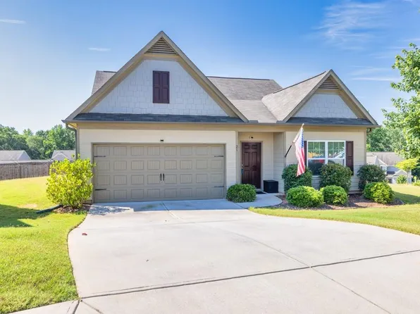 21 Owl Ct, Pendergrass, GA 30567