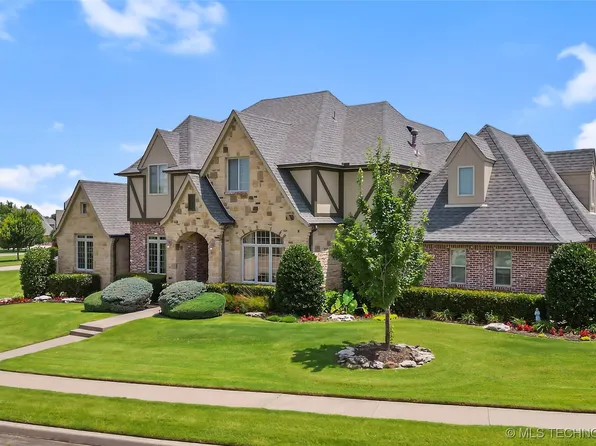 12719 S 2nd St, Jenks, OK 74037