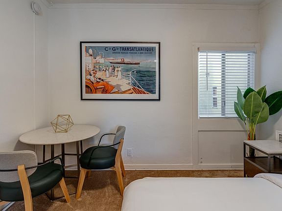 5th image of 2500 Pacific Ave APT 7