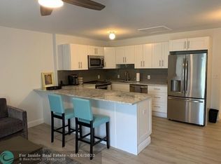 37 Ventnor Dr #B, Deerfield Beach, FL 33442