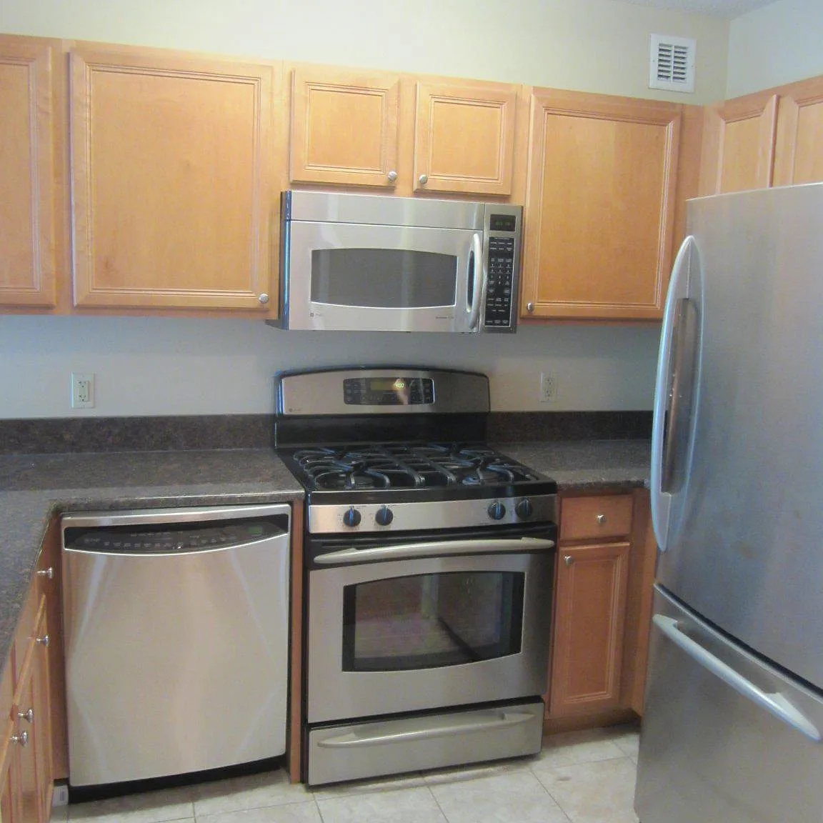1 bed, 1.0 bath, 626 sqft, $2,150 — Photo 3