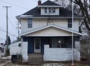 105 E Meier Ave, Capac, MI 48014