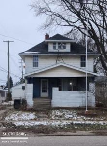 105 E Meier Ave, Capac, MI, 48014