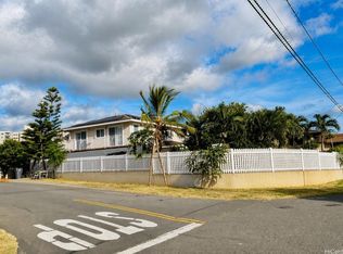 94-1035 Kahuailani St, Waipahu, HI 96797