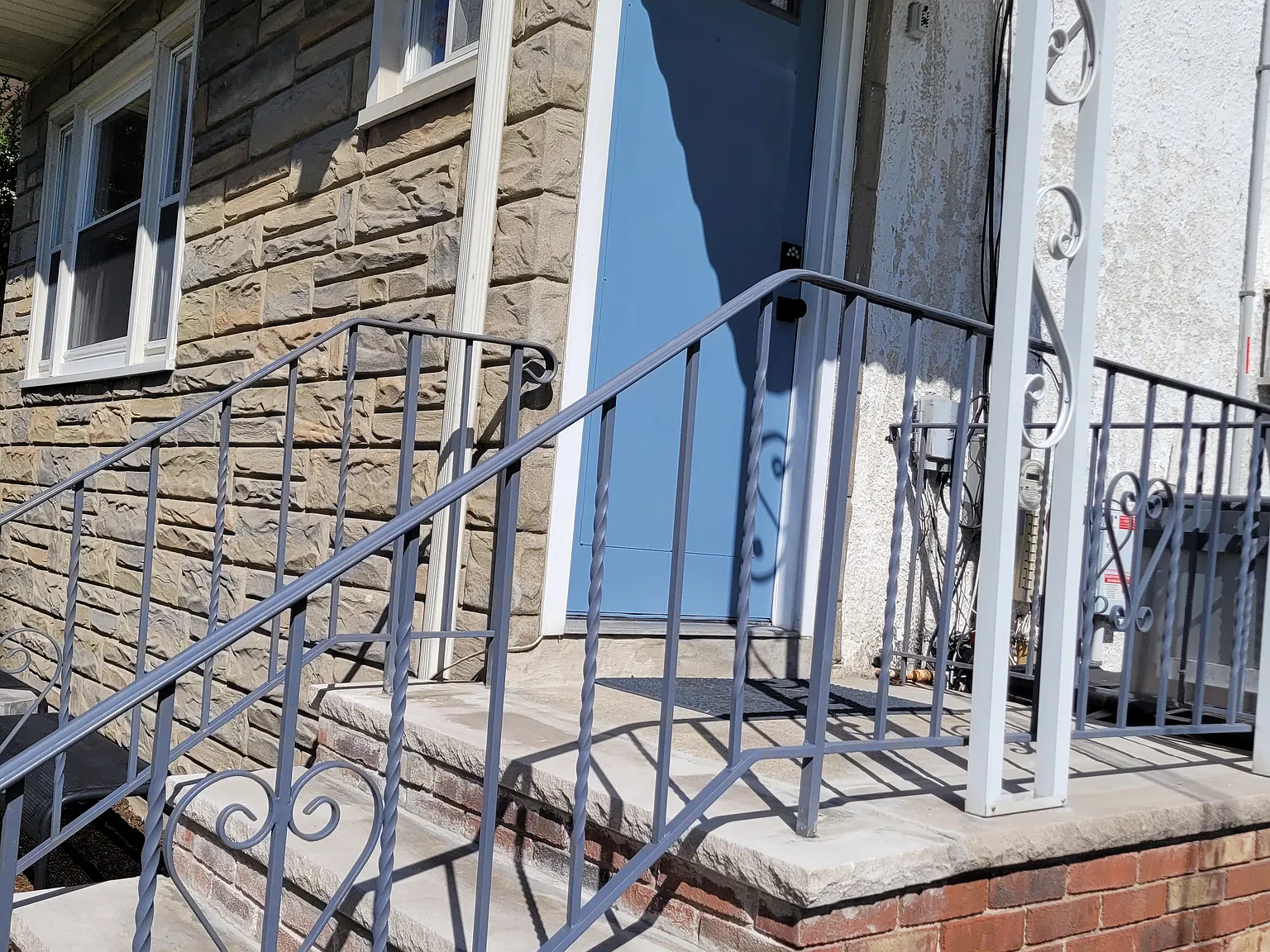2 bed, 1100 sqft, $2,500 — Photo 4