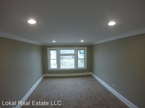 3rd image of 13940 San Diego Ave #2