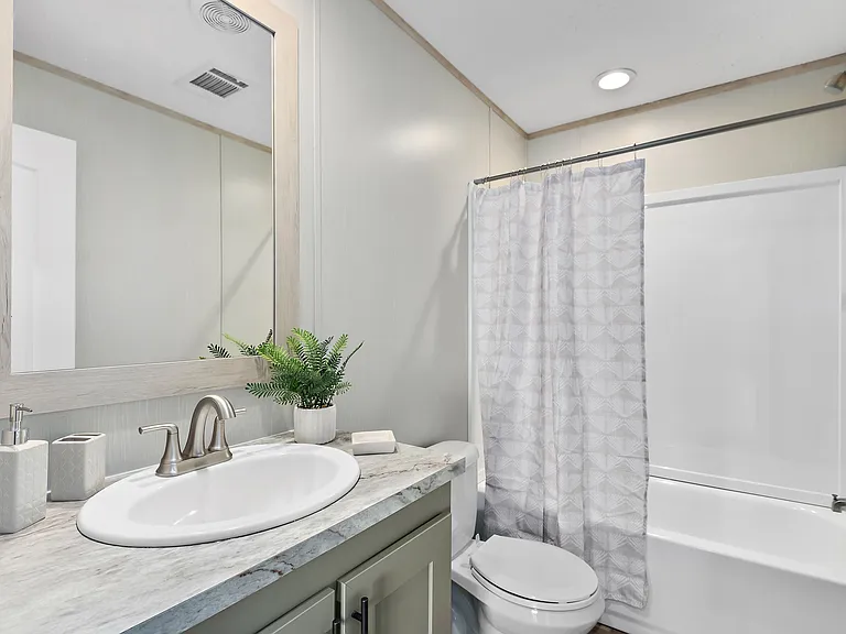 Saddle Creek — Photo 25