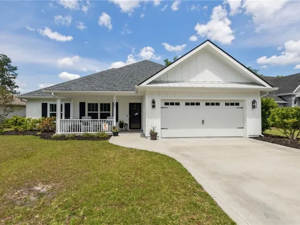 107 Oarsman Crossing St, Saint Marys, GA 31558