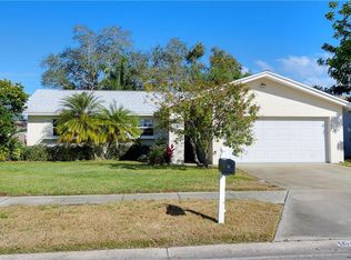 1640 Summit Way, Dunedin, FL 34698