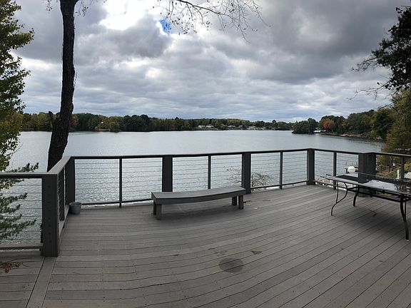 2nd image of 1534 Lake Crest Dr