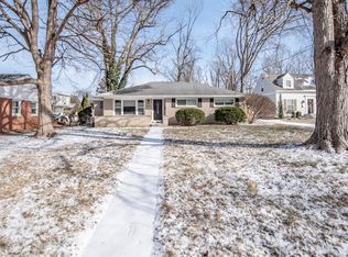 6695 Broadway St, Indianapolis, IN 46220