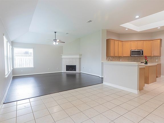 3rd image of 11518 Amber Canyon Dr #11518