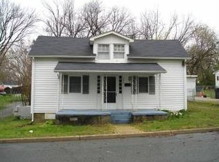 204 McKinley St, Mebane, NC 27302
